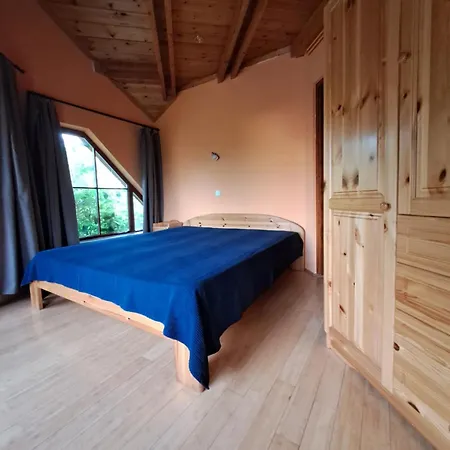 Elizabet Hébergement de vacances Orvenyes