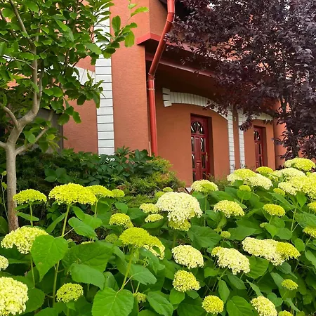 Holiday home Elizabet Ueduelohaz *